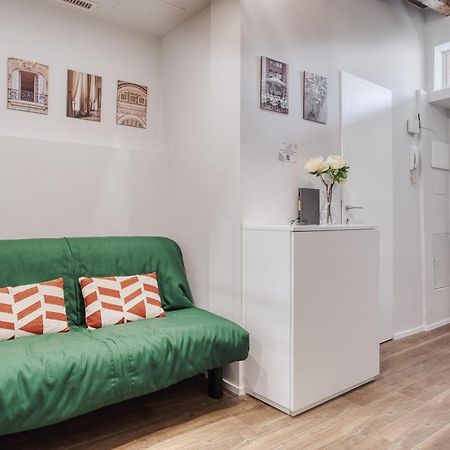 Joivy Delightful 1-Bed Flat In The Centre Of Milan Leilighet Eksteriør bilde